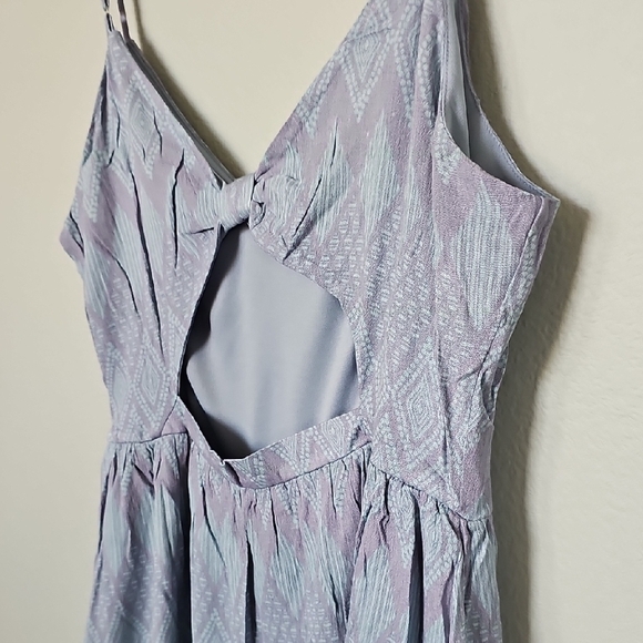 Bo*Bel Coquette Flirty Medium Bow Cut Out Back Chic Lavender Geometric Dress - Picture 8 of 13